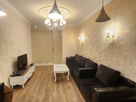 Elan №6329788 - Bakı, 8 Noyabr m., 3 otaqlı, 110 m², 6/25 mərtəbə