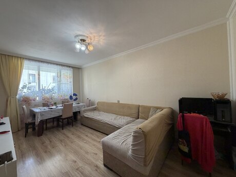 3 otaq · 50 m² · 2/5 mərtəbə, Bakıxanov