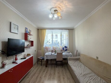 3 otaqlı mənzil, 50 m², Bakıxanov: 189 000 ₼ 3