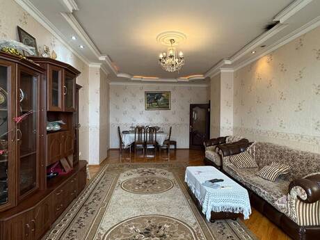 2 otaqlı mənzil, 82 m², Nəriman Nərimanov: 285 000 ₼ 2