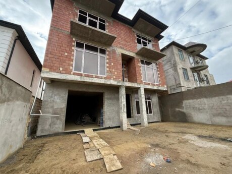 Elan №6329934 - Bakı, Badamdar q., 6 otaqlı, 450 m²