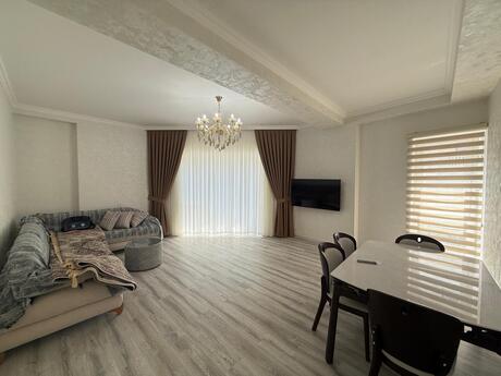 Kirayə 3 otaqlı mənzil, 120 m², Ağ şəhər: 1 500 ₼/ay 3