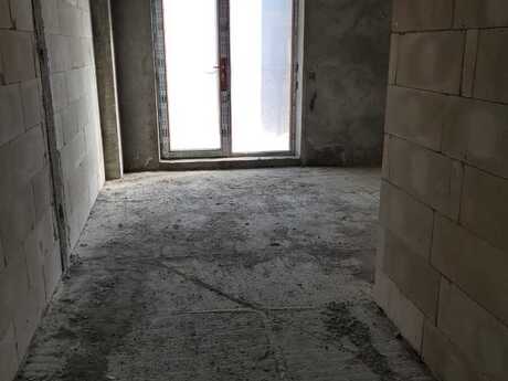 4 otaqlı mənzil, 181 m², 28 May: 561 000 ₼ 3