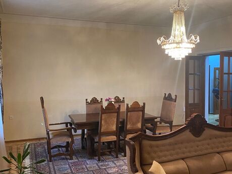 Nəsimidə 4 otaqlı köhnə tikili mənzil satılır, 100 m², 340 000 AZN, şəkil 3 / 12