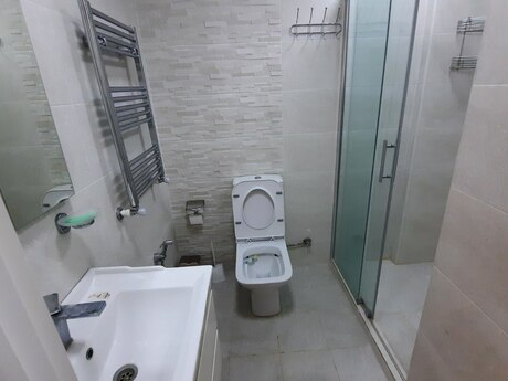 Kirayə 2 otaqlı mənzil, 55 m², İnşaatçılar: 700 ₼/ay 4
