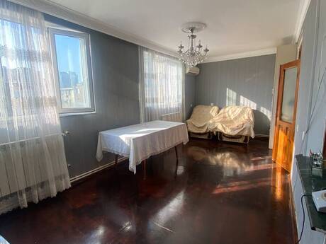 Elan №6330179 - Bakı, Nəriman Nərimanov m., 4 otaqlı, 60 m², 5/5 mərtəbə