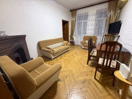 Объявление №6330245 - Баку, м. 28 мая, 2-комн., 60 м², 3/3 этаж