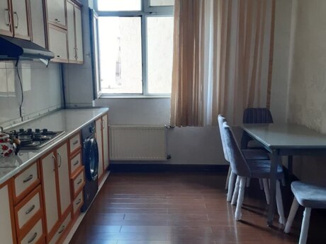 2-комн. новостройка - м. Иншаатчылар - 95 м²