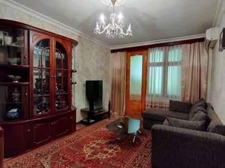 Elan №6330538 - Bakı, Elmlər Akademiyası m., 2 otaqlı, 42 m², 5/5 mərtəbə