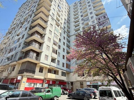 Elan №6330562 - Bakı, İnşaatçılar m., 2 otaqlı, 75 m², 13/17 mərtəbə