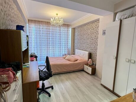 2-комн. новостройка - м. 20 января - 75 м²