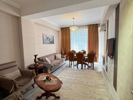 2-комн. новостройка - м. 20 января - 75 м²
