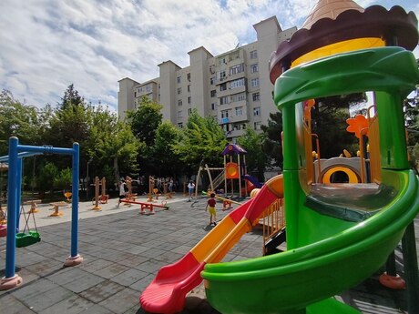 3 otaqlı mənzil, 75 m², Əhmədli: 215 000 ₼ 2