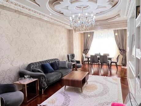 4 otaq · 168 m² · 13/17 mərtəbə, Neftçilər