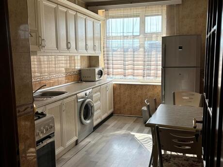 Аренда: 4-комнатная квартира, 90 м², 8 Noyabr: 850 ₼/мес 5