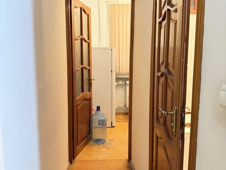 2-комн. вторичка - м. Иншаатчылар - 60 м²