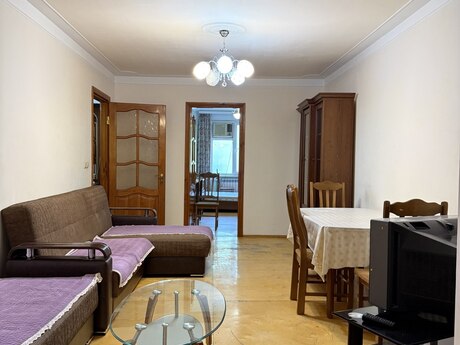 Elan №6330887 - Bakı, İnşaatçılar m., 2 otaqlı, 60 m², 2/5 mərtəbə