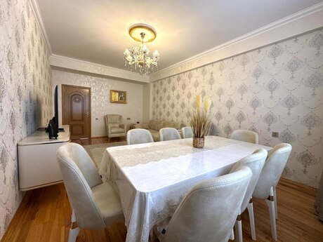 2-room apartment for rent, 95 m², Neftçilər: 800 ₼/mo 5