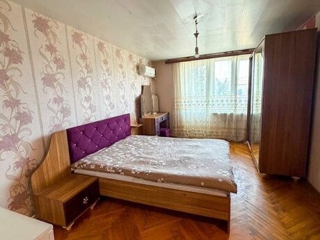 Elan №6330985 - Bakı, Gənclik m., 4 otaqlı, 100 m², 3/5 mərtəbə