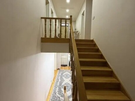 6-комн. дом/дача - пос. Бакиханова - 320 м²