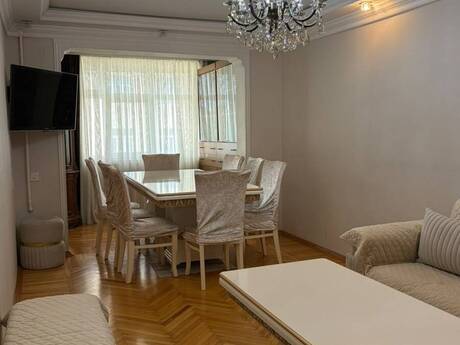 Elan №6331146 - Bakı, 8-ci kilometr q., 3 otaqlı, 75 m², 4/5 mərtəbə