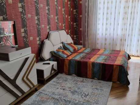 Kirayə 3 otaqlı mənzil, 140 m², 8 Noyabr: 1 200 ₼/ay 5