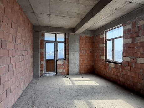 3 otaqlı mənzil, 100 m², Bakıxanov: 255 000 ₼ 5