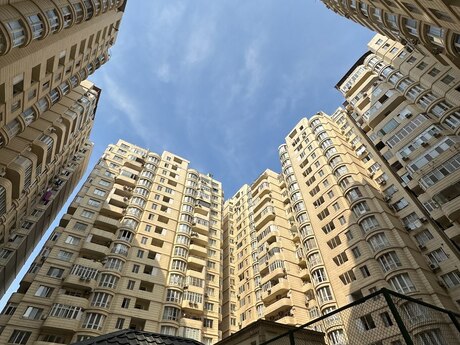 3 otaqlı yeni tikili - 8 Noyabr m. - 100 m²