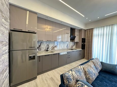 Kirayə 3 otaqlı mənzil, 125 m², Raffle Tower: 2 300 ₼/ay 4