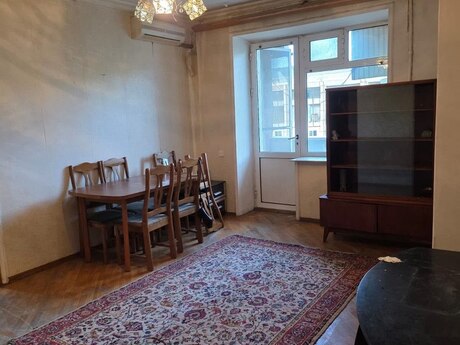 Elan №6331344 - Bakı, Elmlər Akademiyası m., 2 otaqlı, 50 m², 4/5 mərtəbə