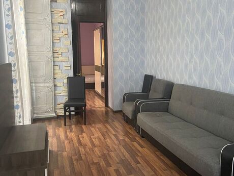 3 otaqlı mənzil, 70 m², İçəri Şəhər: 300 000 ₼ 3
