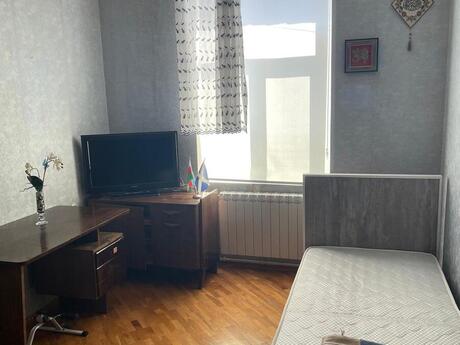 Аренда: 3-комнатная квартира, 80 м², Elmlər Akademiyası: 850 ₼/мес 4