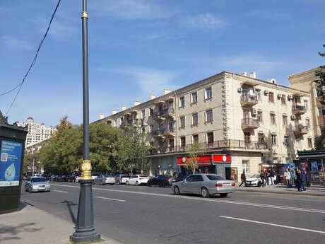 Объявление №6331563 - Баку, м. Элмляр Академиясы, 3-комн., 80 м², 5/5 этаж