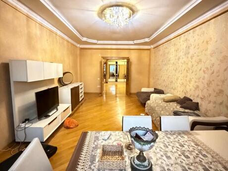3-room apartment, 163 m², 8-ci mikrorayon: 400 000 ₼ 5