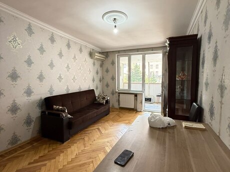 3-комнатная квартира, 80 м², İnşaatçılar: 168 000 ₼ 3