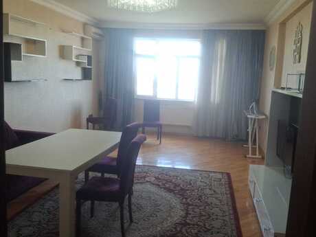Kirayə 4 otaqlı mənzil, 160 m², 8 Noyabr: 1 300 ₼/ay 3
