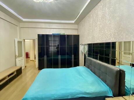 Kirayə 3 otaqlı mənzil, 154 m², İnşaatçılar: 999 ₼/ay 3