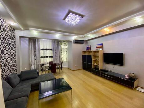 Объявление №6331795 - Баку, м. Иншаатчылар, 3-комн., 154 м², 4/17 этаж