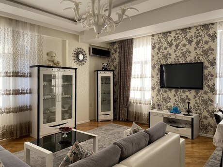 2-room apartment for rent, 100 m², 9-cu mikrorayon: 200 ₼/mo 2