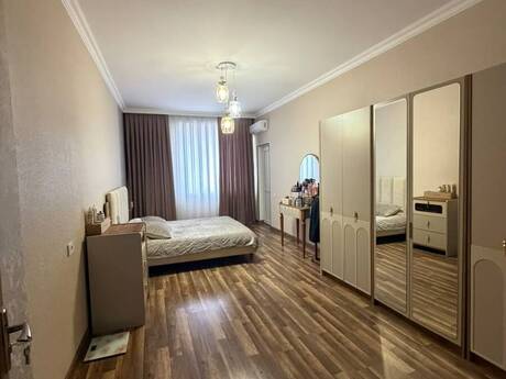 3 otaqlı mənzil, 156 m², Memar Əcəmi: 299 999 ₼ 2