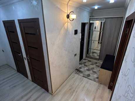 Объявление №6332028 - Баку, Бинагадинский р., 4-комн., 110 м², 3/5 этаж
