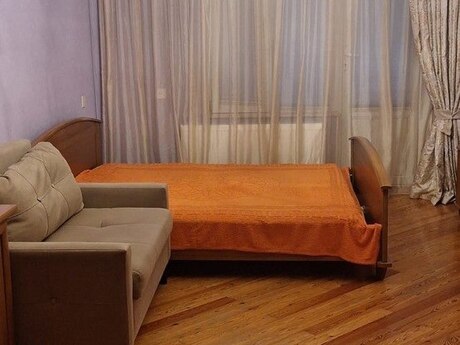 Объявление №6332142 - Баку, м. Элмляр Академиясы, 3-комн., 80 м², 5/5 этаж