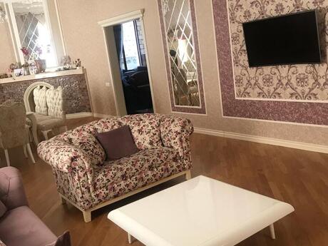 7 otaqlı həyət evi, 580 m², Bakıxanov: 840 000 ₼ 2