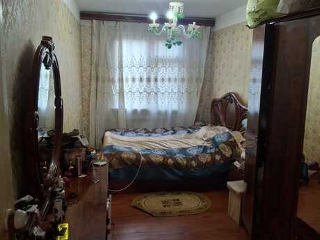 Elan №6332772 - Bakı, Neftçilər m., 2 otaqlı, 50 m², 3/5 mərtəbə