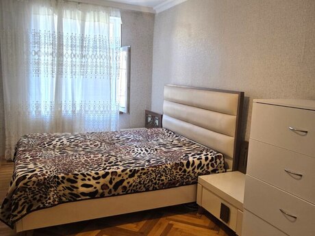 Объявление №6332891 - Баку, м. Иншаатчылар, 2-комн., 55 м², 2/5 этаж