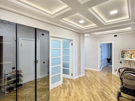 3 otaq · 138 m² · 12/18 mərtəbə, Nəriman Nərimanov