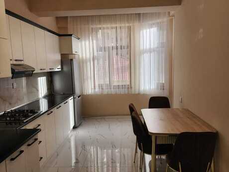 Elan №6332921 - Bakı, Şah İsmayıl Xətai m., 2 otaqlı, 102 m², 2/18 mərtəbə