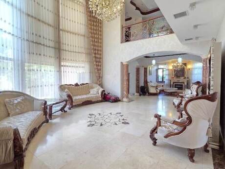 8 otaqlı həyət evi, 665 m², Bakıxanov: 1 200 000 ₼ 2