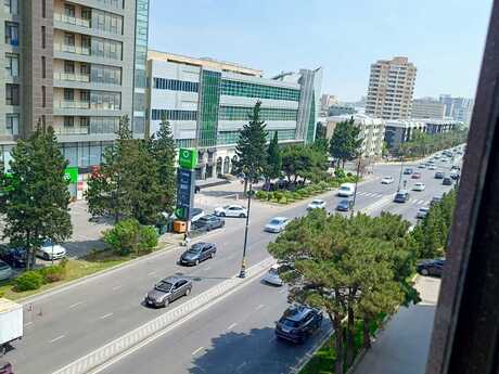 Elan №6333283 - Bakı, Elmlər Akademiyası m., 3 otaqlı, 85 m², 5/5 mərtəbə