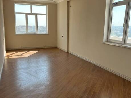 4-комнатная квартира, 196 м², Memar Əcəmi: 370 000 ₼ 4